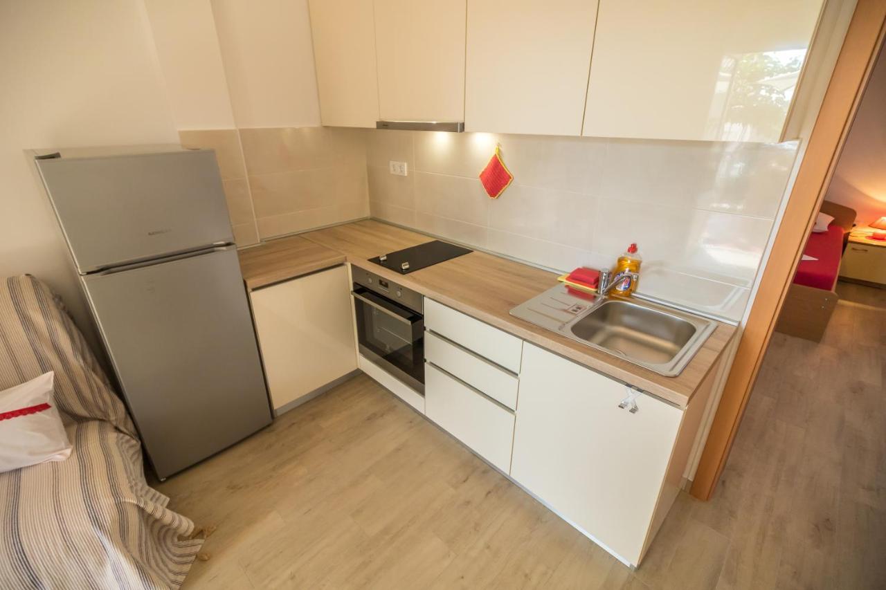Katarina Apartments Rab Town Ngoại thất bức ảnh