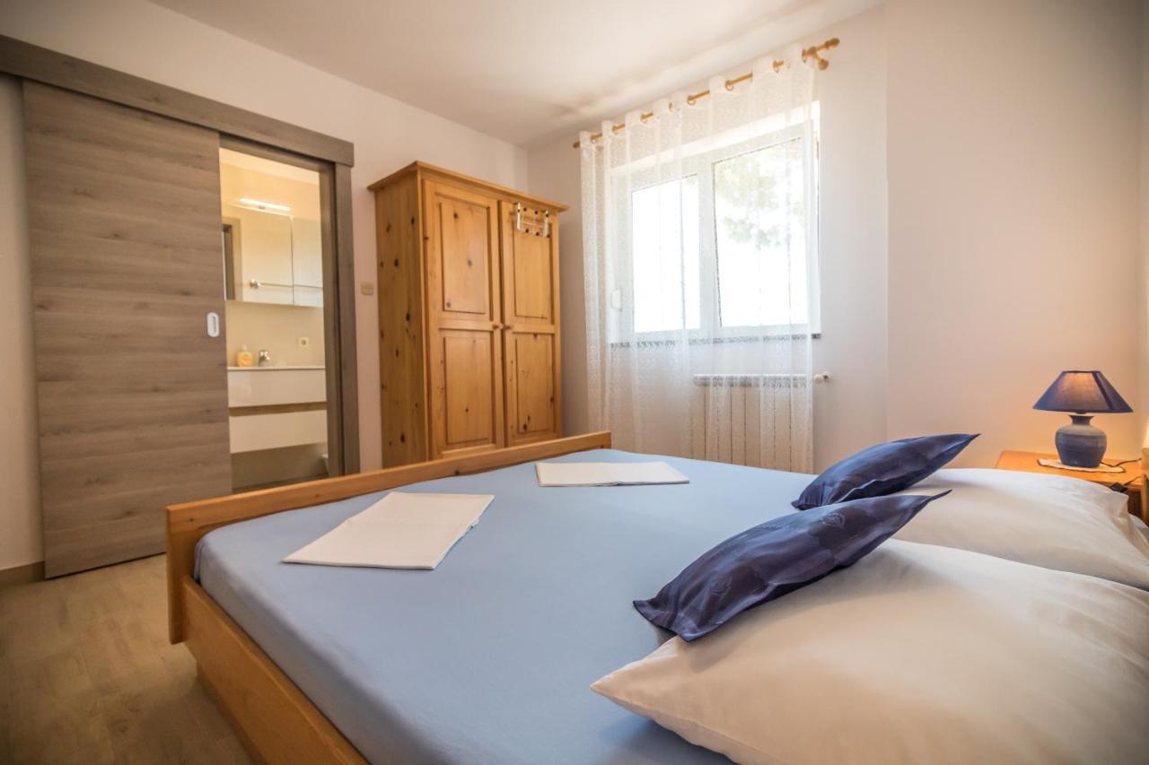 Katarina Apartments Rab Town Ngoại thất bức ảnh