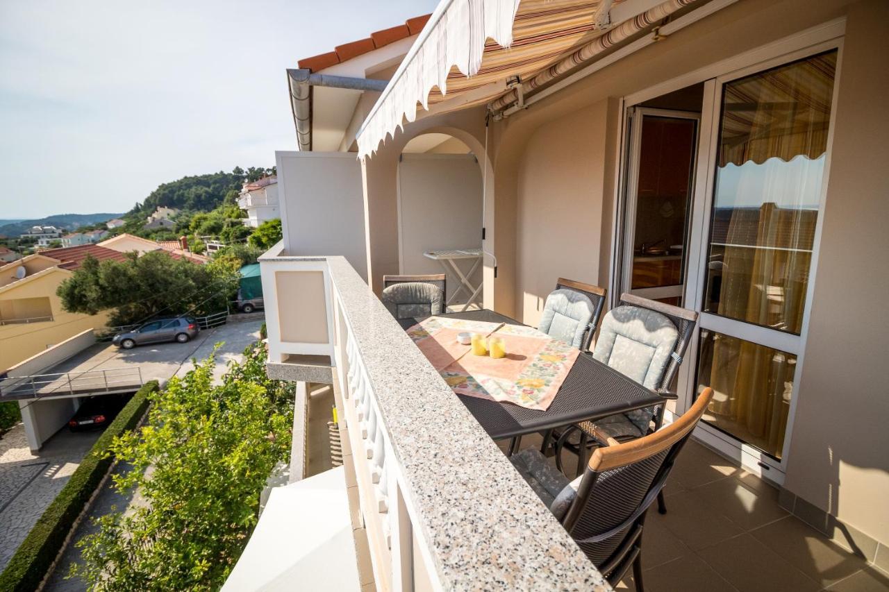 Katarina Apartments Rab Town Ngoại thất bức ảnh