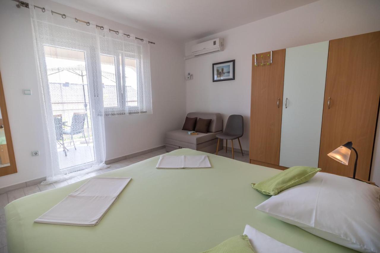 Katarina Apartments Rab Town Ngoại thất bức ảnh